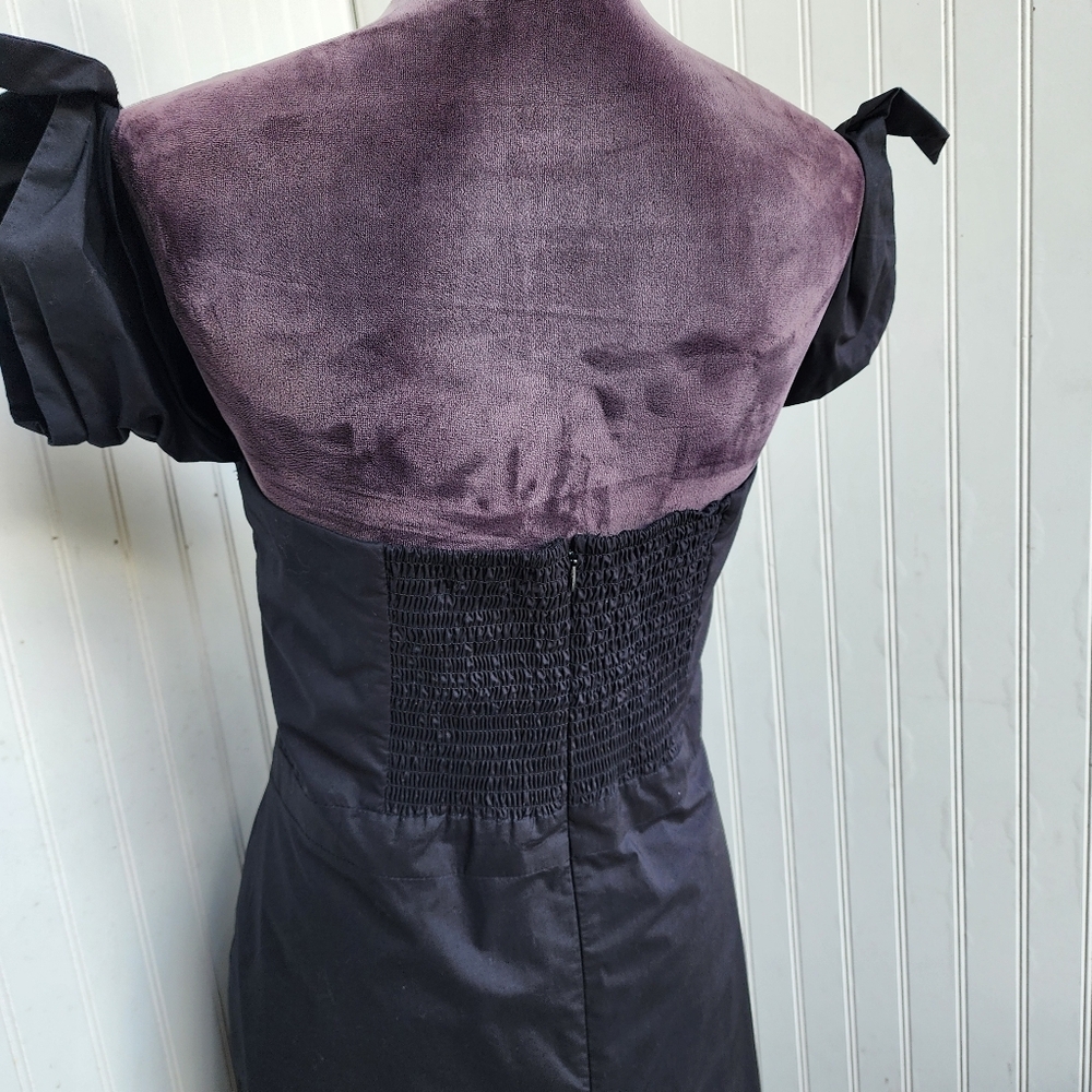 Ann Taylor Off Shoulder SMOCKED Back A-Line DRESS Black Short Sleeve Tie Sz 14 - Picture 8 of 14